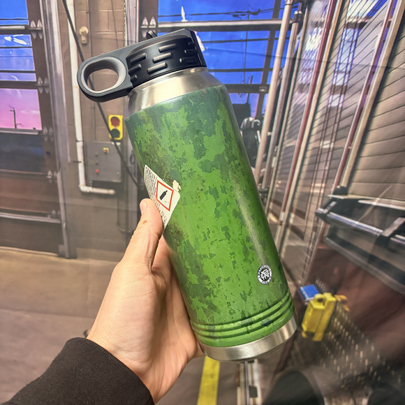 Oxygen 32oz Stainless Steel Water Bottle