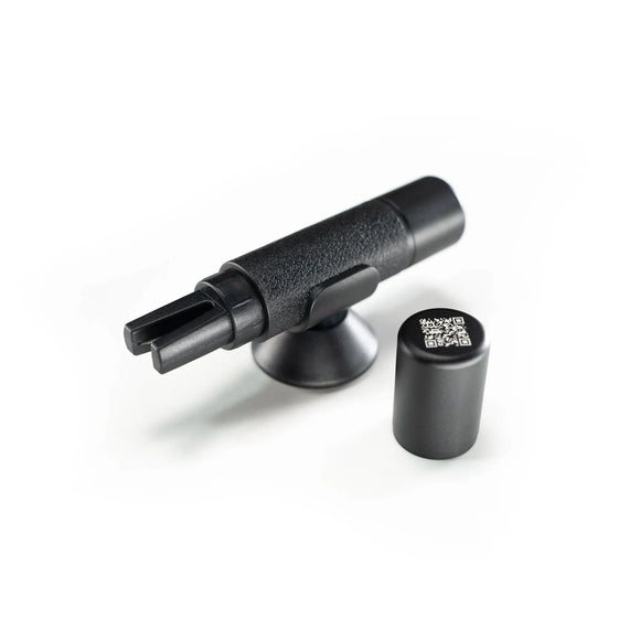 Auto Rescue Tool - Window Punch/Seatbelt Cutter Combo